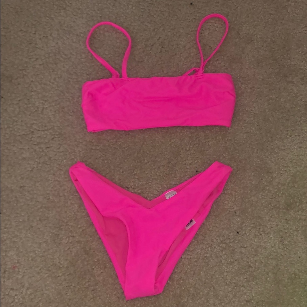 neon pink 2 piece bikini